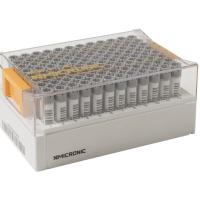 A Micronic 96-4 rack with lid of 1.40ml externally threaded hybrid tubes with human readable codes and 1D side barcodes precapped with grey screw caps